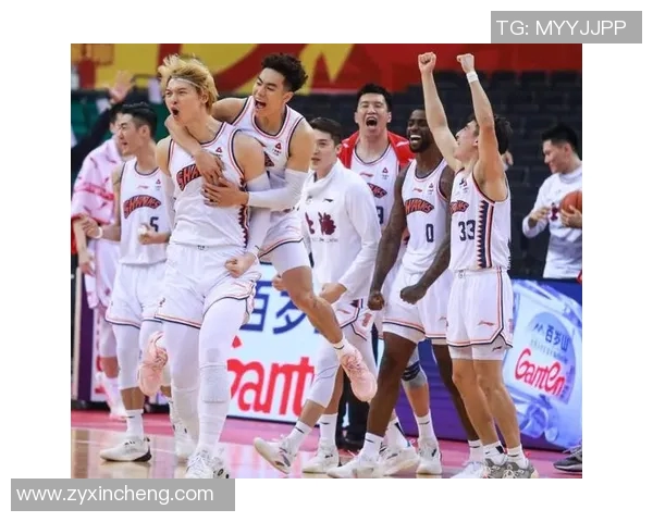 CBA激战辽宁队迎战江苏队全力争胜展现球队实力与风采 CBA激战辽宁队迎战江苏队全力争胜展现球队实力与风采