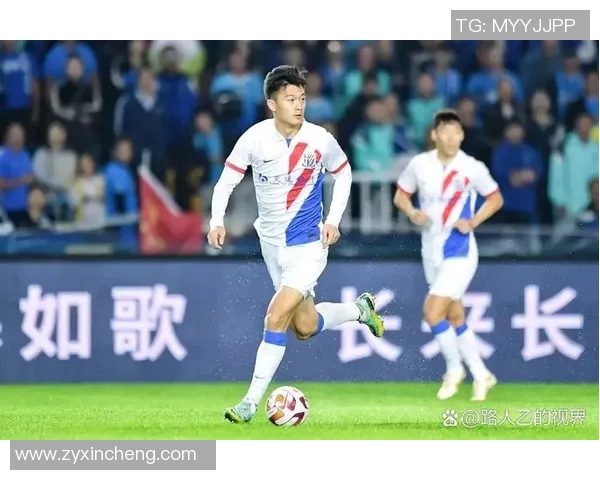 深入探讨上海足球队比赛经验的差异与影响分析