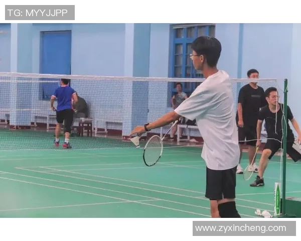 王伟独家分享羽毛球技巧与心得助你提升竞技水平与乐趣 王伟独家分享羽毛球技巧与心得助你提升竞技水平与乐趣